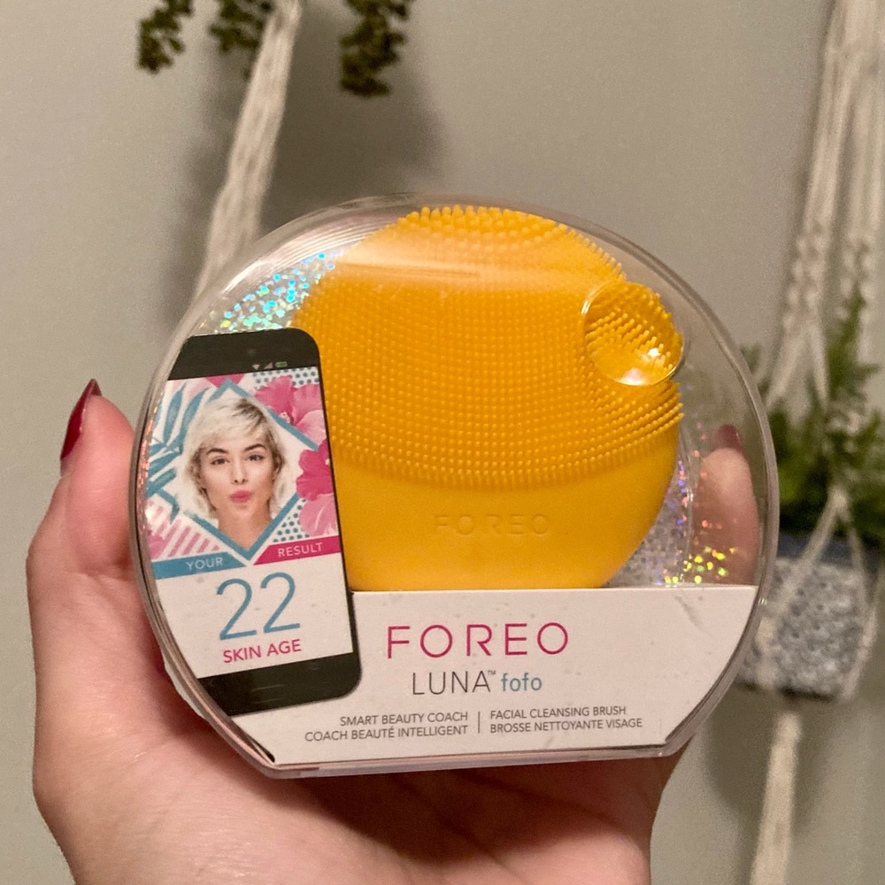 FOREO LUNA Fofo Facial Device